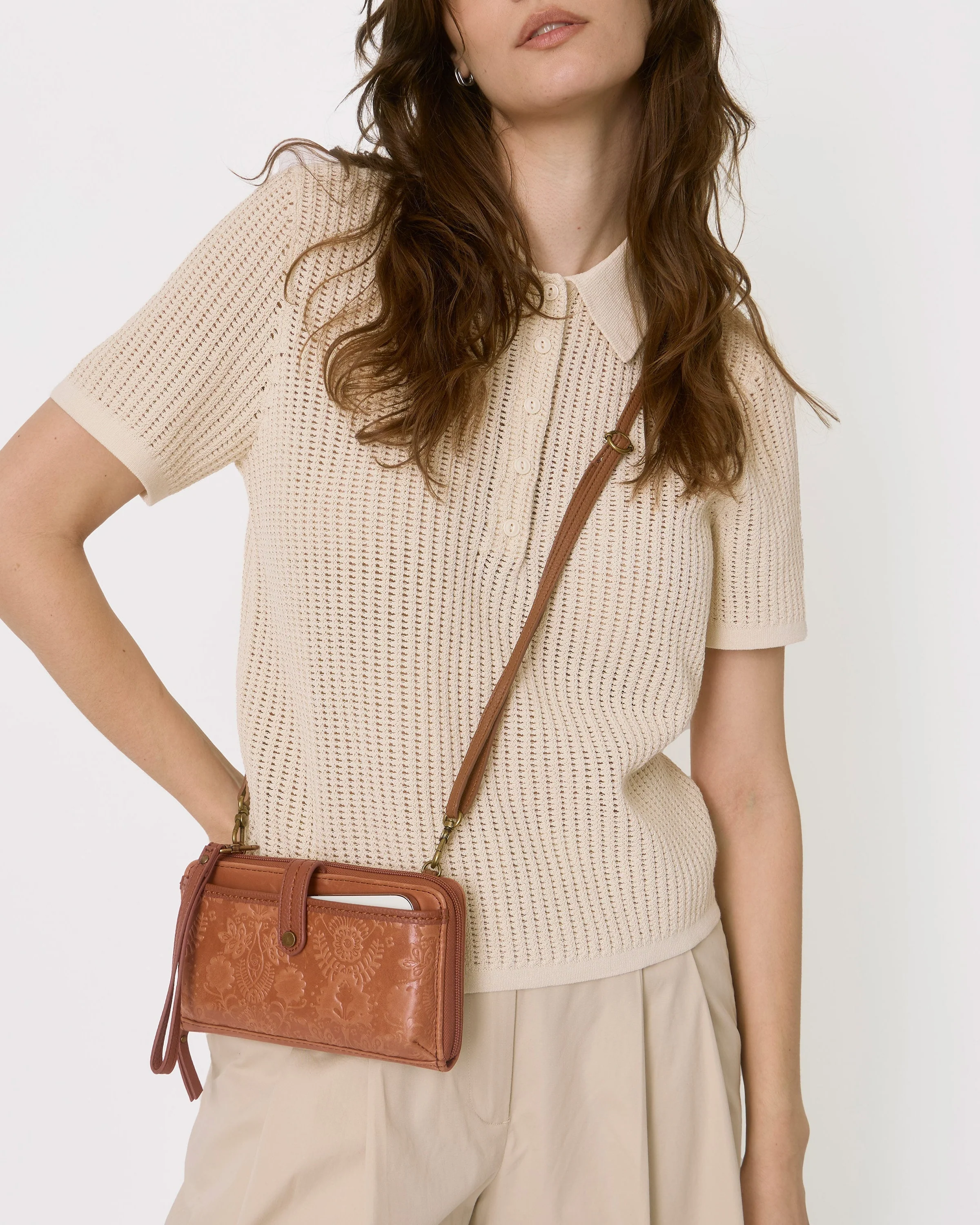 Iris Smartphone Wallet - Leather - Tobacco Floral Embossed - Mycitystee