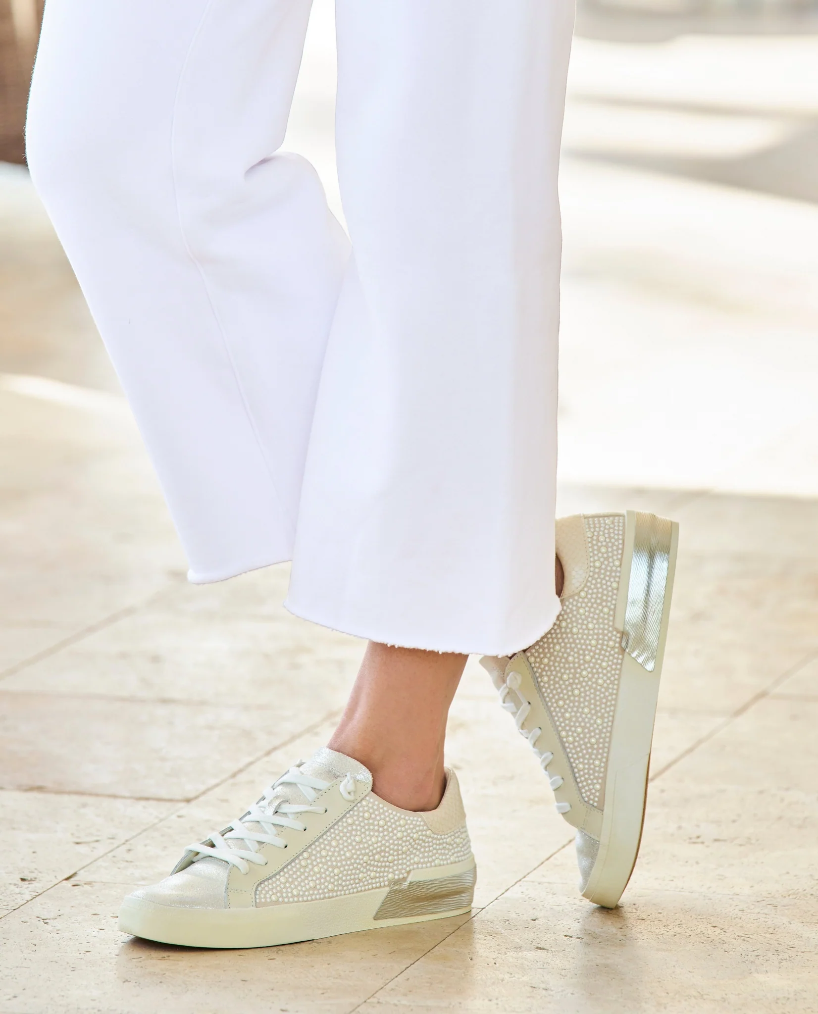 Pearl Embellished Sneaker White - Mycitystee