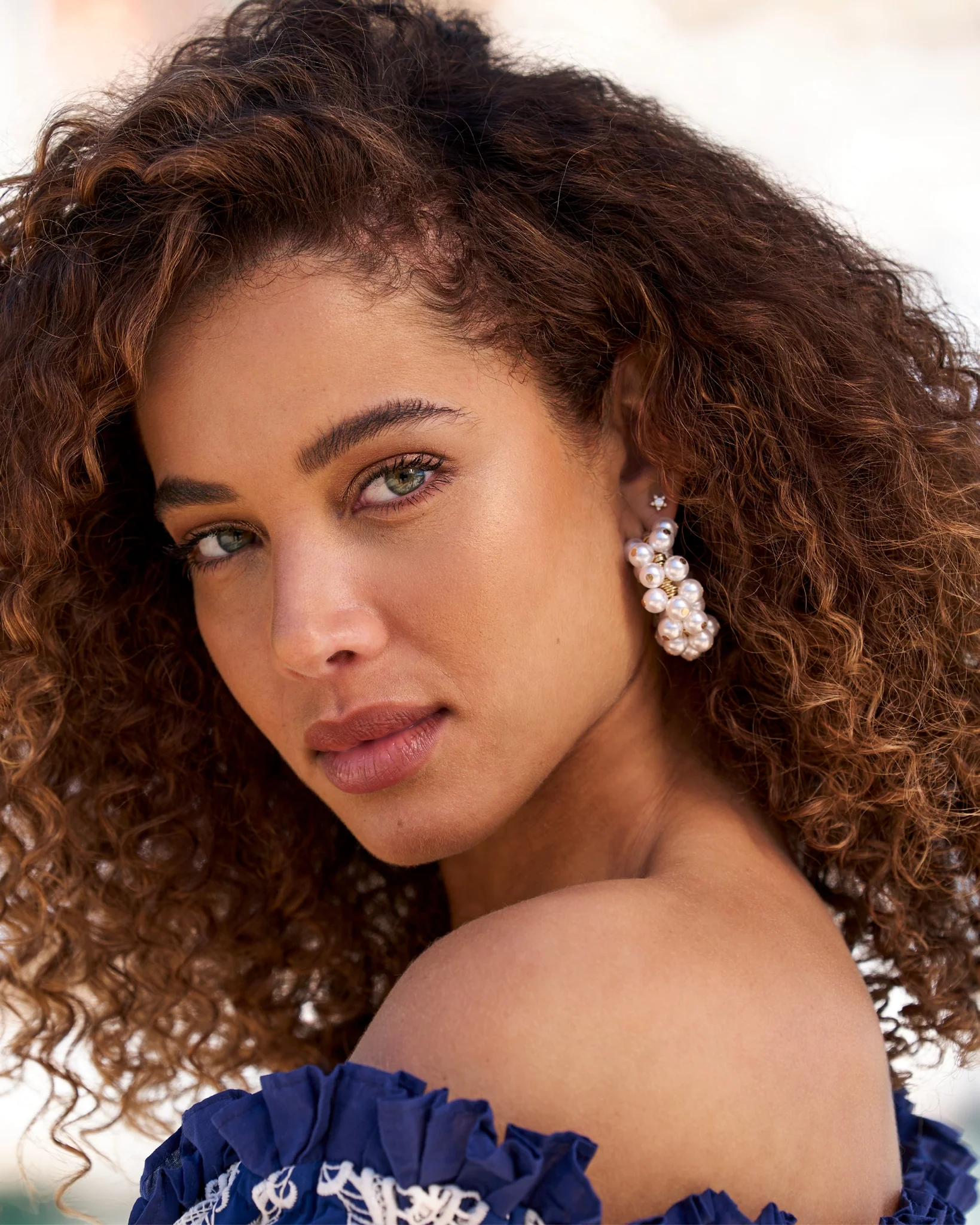 Pearl Hoop Earring 2CO65 (Archived) White Pearl - Mycitystee