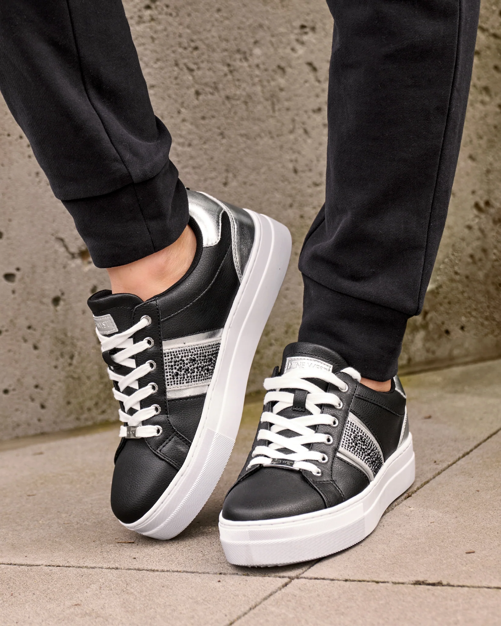 Embellished Casual Sneaker Black - Mycitystee