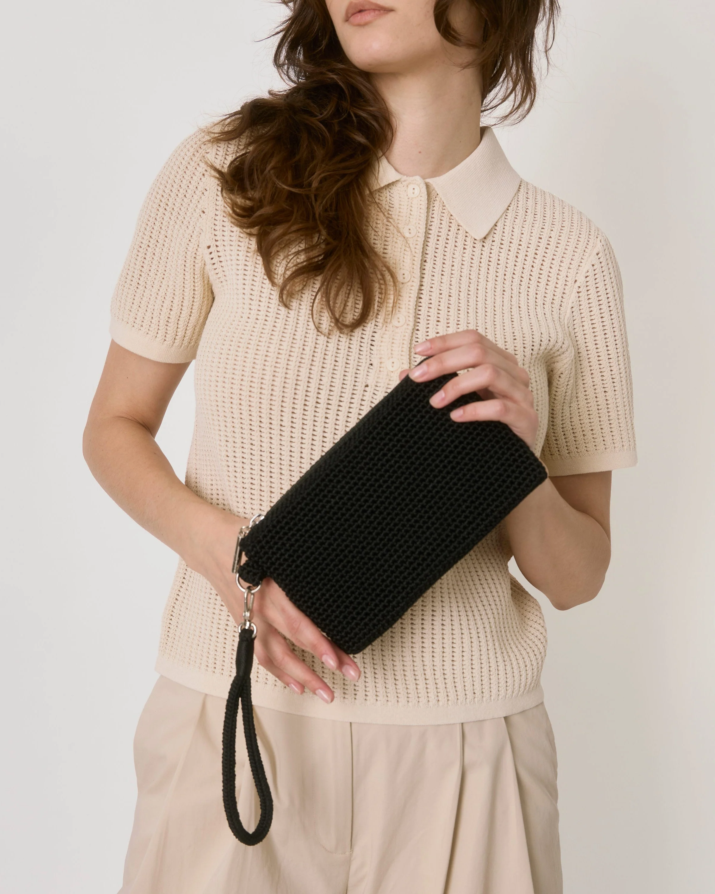 Vita Wristlet - Hand Crochet - Black - Mycitystee