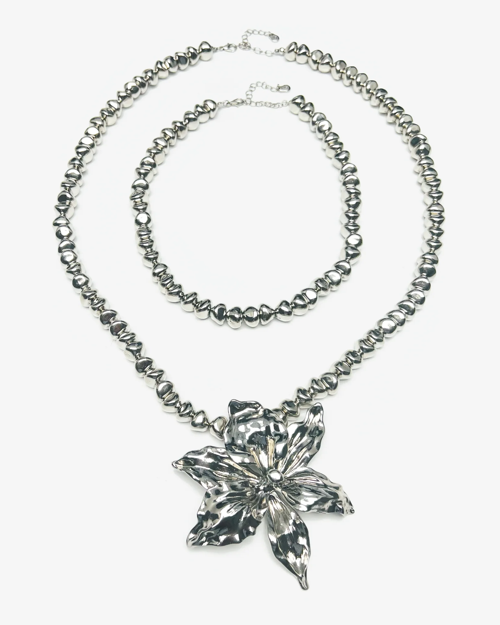 Metallic Large Flower Necklace Silver - Mycitystee