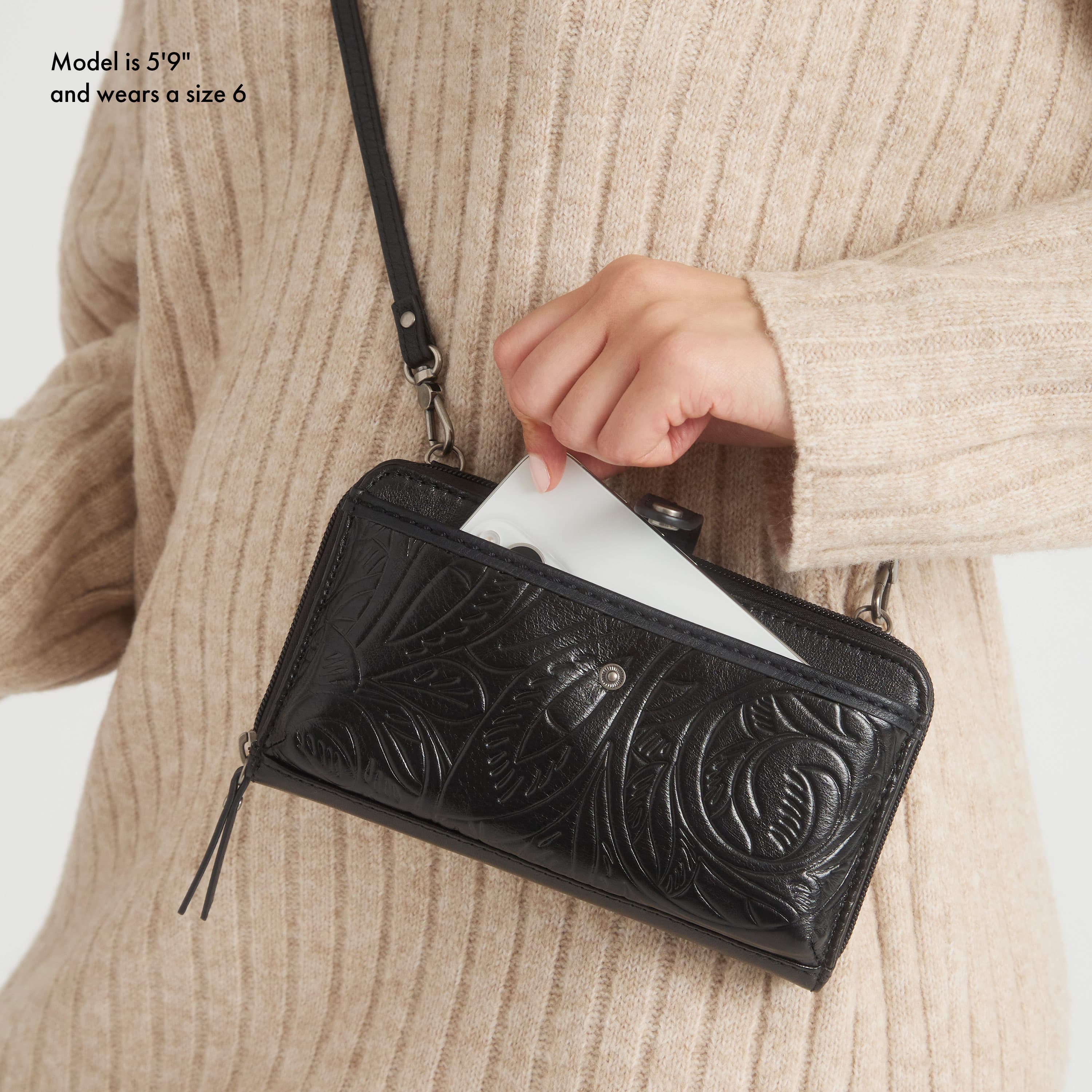 Iris Smartphone Wallet - Leather - Black Leaf Embossed - Mycitystee