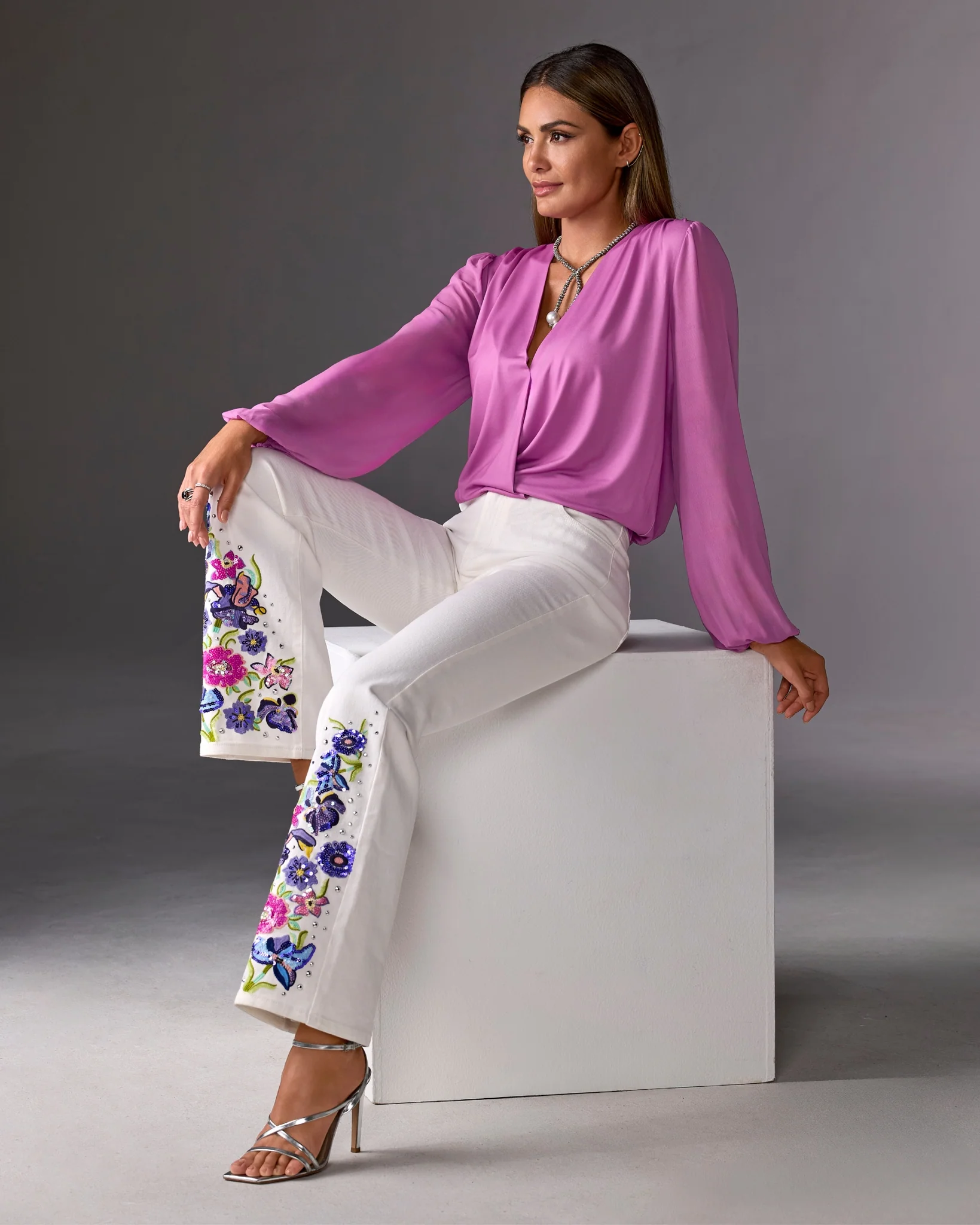 Monterey Floral Embellished Jean White Multi - Mycitystee